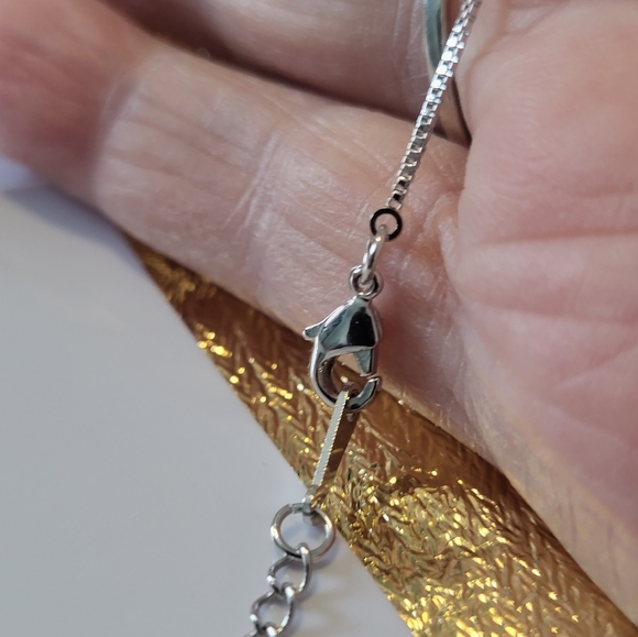 SWAROVSKI CRYSTAL NECKLACE - Picture 6 of 11